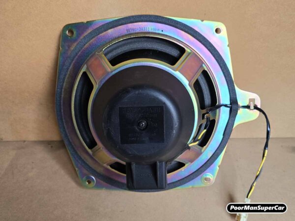 Lexus GS300 GS400 GS430 Speaker Subwoofer BOSS 86160-3A310 (1997-2005) - Used - Image 3