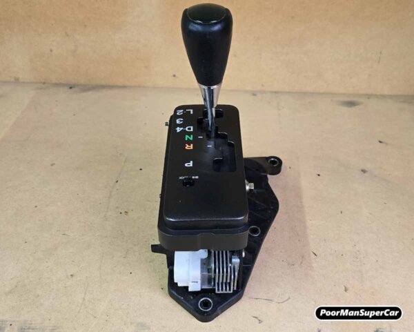 Lexus GS300 GS400 GS430 Gear Shifter OEM 33521-30280 (1997-2005) - Used - Image 4