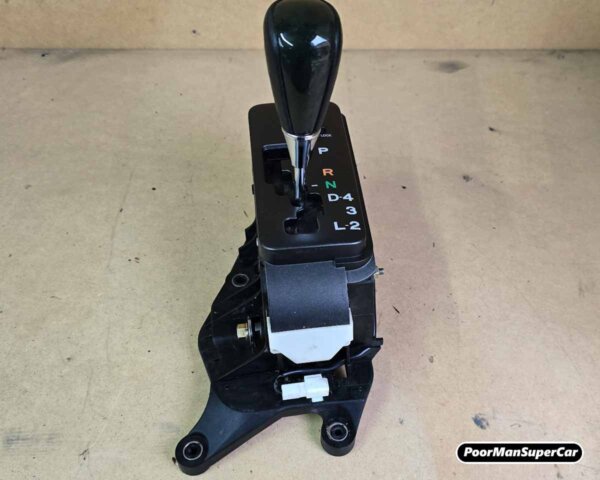 Lexus GS300 GS400 GS430 Gear Shifter OEM 33521-30280 (1997-2005) - Used - Image 3