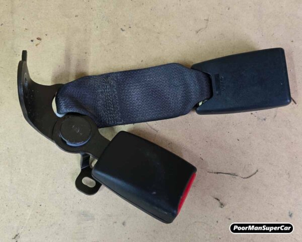 Lexus GS300 GS430 Rear Middle Seat Belt Buckles Pair OEM (1997-2005) - Used - Image 5