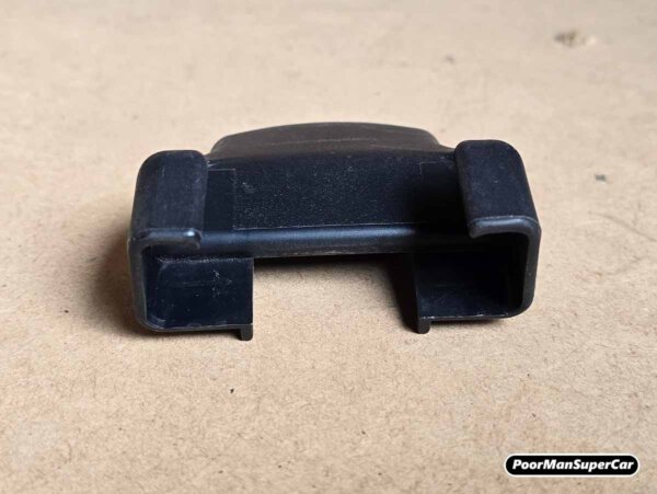 Lexus GS300 GS430 Toyota Aristo Front Seat Track Cover, LH & RH Rear Inner (1997-2005) - OEM Part 72137-30110 - Used - Image 2