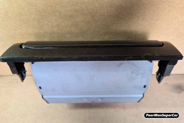 Lexus GS300 GS400 GS430 Receptacle Sub-Assy, Front Ash (1997-2005) - OEM Part 74101-30150 - Used - Image 6